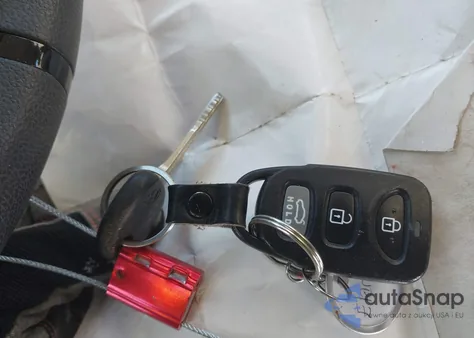 2020 Hyundai Elantra Se z USA, uszkodzony, nr VIN 5NPD74LF7LH593450